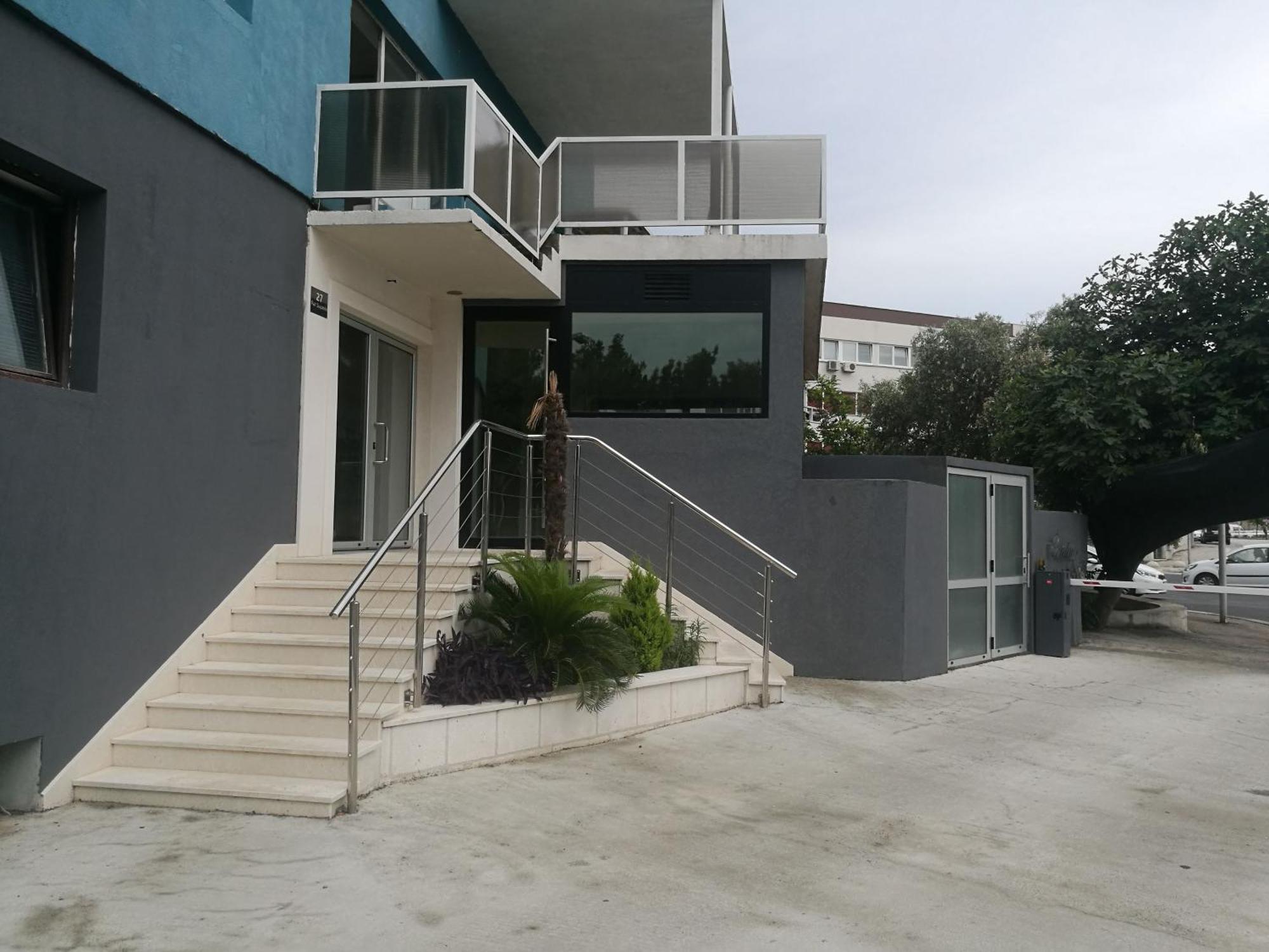 Ensuite Stay Rooms Сплит Екстериор снимка