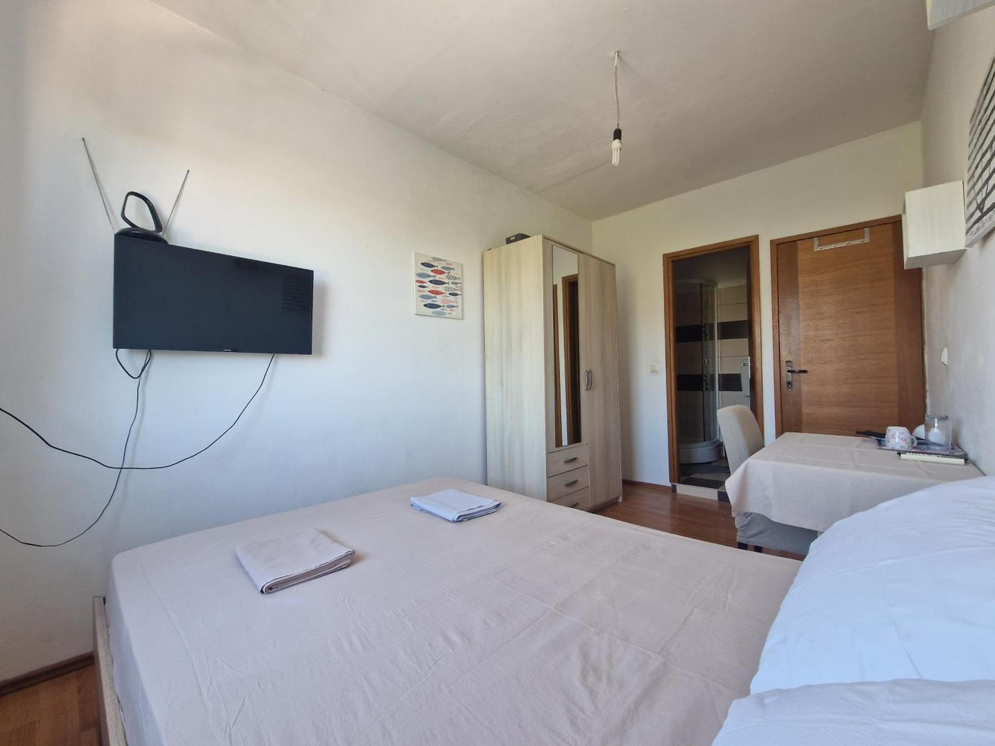 Ensuite Stay Rooms Сплит Екстериор снимка